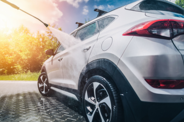 пролетно почистване на автомобила